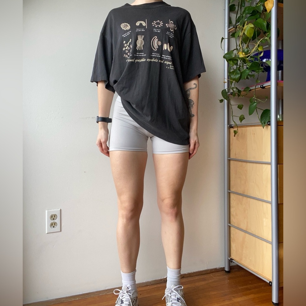Graphic vintage tshirt grey made in Australia size L